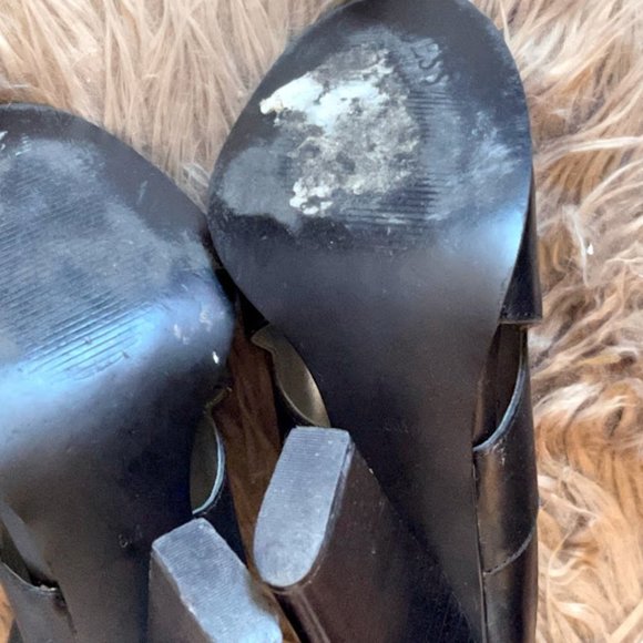 Women's Guess Open Toe Sandal - Picture 3 of 6